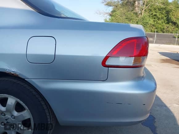 2002 Honda Accord EX with VIN 1HGCG56642A167400, listed as a IAAI auction lot 42990705 with 221,015 mi miles and . Bid and sale history available at DreamBid. Image 12.