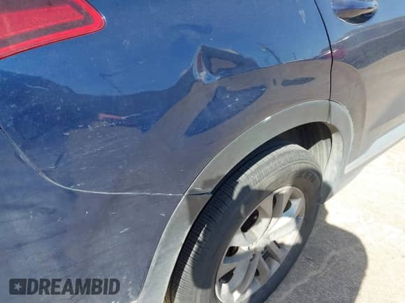 2020 Hyundai Santa Fe SE with VIN 5NMS23AD0LH141404, listed as a IAAI auction lot 41870350 with 144,109 mi miles and . Bid and sale history available at DreamBid. Image 22.