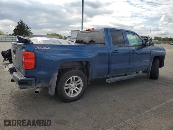 2017 Chevrolet Silverado 1500 LT с VIN 1GCVKREC3HZ403226, выставлен на аукционе Copart как лот 84916625 с пробегом 88 159 миль миль и Списание • Salvage title. История ставок и продаж доступна на DreamBid. Изображение 3.