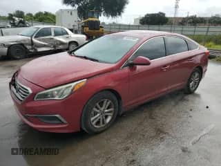 2016 Hyundai Sonata SE with VIN 5NPE24AF1GH297500, listed as a Copart auction lot 85482905 with 122,908 mi miles and Salvage title. Bid and sale history available at DreamBid. Image 1.