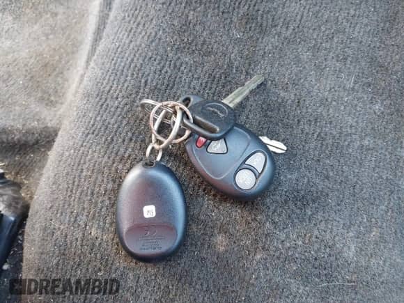 2011 Chevrolet Colorado 1LT z VIN 1GCHTCFE5B8124302, wystawiony jako IAAI lot #42494908 z przebiegiem 121 194 mil mil oraz . Historia ofert i sprzedaży dostępna na DreamBid. Obrazek 11.