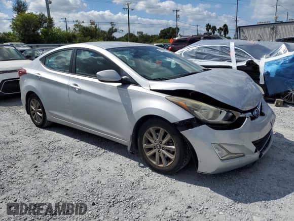 2014 Hyundai Elantra SE с VIN 5NPDH4AE5EH516277, выставлен на аукционе Copart как лот 86787325 с пробегом 89 874 миль миль и Списание • Salvage title. История ставок и продаж доступна на DreamBid. Изображение 4.