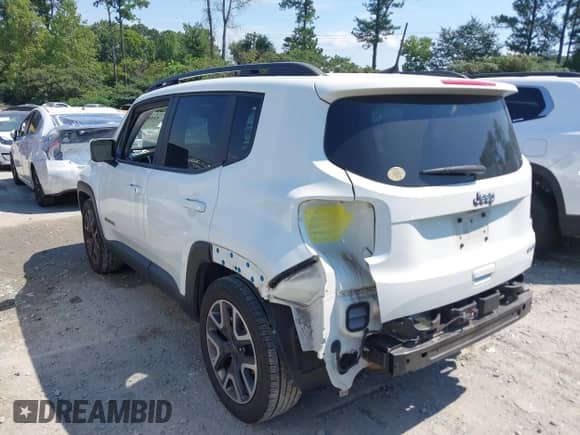 2018 Jeep Renegade Latitude with VIN ZACCJABB0JPH75926, listed as a IAAI auction lot 42998900 with 134,013 mi miles and . Bid and sale history available at DreamBid. Image 3.