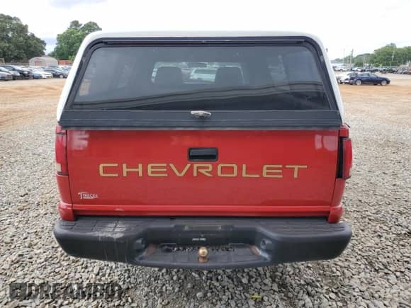 2002 Chevrolet S-10 с VIN 1GCCS145928122136, выставлен на аукционе Copart как лот 59988455 с пробегом 111 010 миль миль и Списание • Salvage title. История ставок и продаж доступна на DreamBid. Изображение 6.