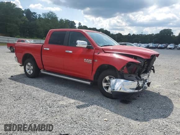 2019 Ram 1500 SLT z VIN 3C6RR7LT2KG622455, wystawiony jako Copart lot #66828765 z przebiegiem 52 677 mil mil oraz Szkoda całkowita • Salvage title. Historia ofert i sprzedaży dostępna na DreamBid. Obrazek 4.