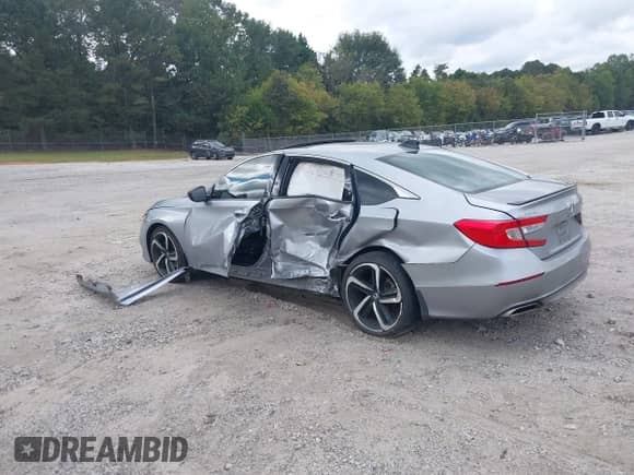 2021 Honda Accord Sport z VIN 1HGCV2F32MA016889, wystawiony jako IAAI lot #43328920 z przebiegiem 89 163 mil mil oraz . Historia ofert i sprzedaży dostępna na DreamBid. Obrazek 3.