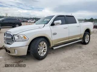 2014 Ram 1500 Longhorn z VIN 1C6RR6PT2ES221666, wystawiony jako Copart lot #62579755 z przebiegiem 61 714 mil mil oraz Szkoda całkowita • Salvage title. Historia ofert i sprzedaży dostępna na DreamBid. Obrazek 1.