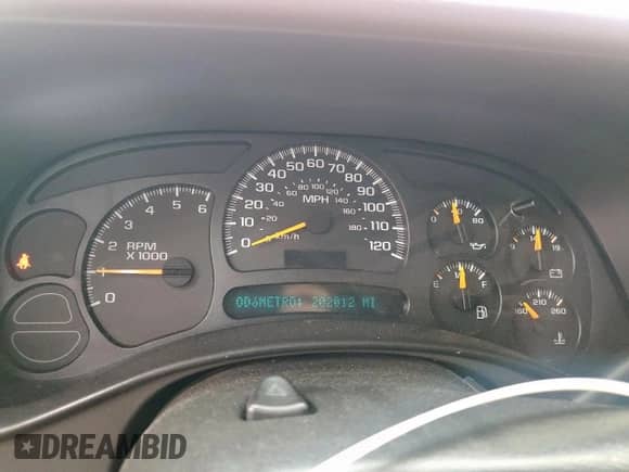 2005 Chevrolet Silverado 1500 Z71 с VIN 1GCEK19B35E131668, выставлен на аукционе Copart как лот 59281705 с пробегом 202 012 миль миль и Списание • Salvage title. История ставок и продаж доступна на DreamBid. Изображение 9.