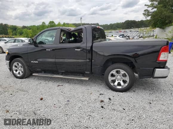 2020 Ram 1500 Big Horn z VIN 1C6SRFFM7LN248711, wystawiony jako Copart lot #55170095 z przebiegiem 60 531 mil mil oraz Czysty tytuł • Clean title. Historia ofert i sprzedaży dostępna na DreamBid. Obrazek 2.