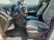 2017 Chevrolet Trax Premier с VIN 3GNCJRSBXHL187069, выставлен на аукционе Copart как лот 70328445 с пробегом 58 190 миль миль и Списание • Salvage title. История ставок и продаж доступна на DreamBid. Изображение 7.