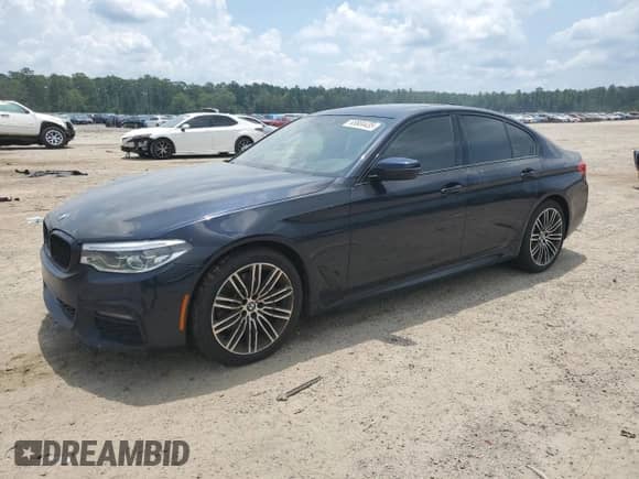 2020 BMW 5 Series 530i z VIN WBAJR3C02LCD55357, wystawiony jako Copart lot #65804435 z przebiegiem 13 621 mil mil oraz Szkoda całkowita • Salvage title. Historia ofert i sprzedaży dostępna na DreamBid. Obrazek 1.