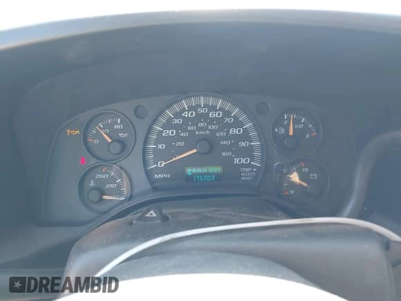 2005 Chevrolet Express Passenger с VIN 1GNFG15T551160463, выставлен на аукционе IAAI как лот 43058062 с пробегом 175 003 миль миль и . История ставок и продаж доступна на DreamBid. Изображение 7.
