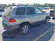 2005 Hyundai Santa Fe GLS z VIN KM8SC73D35U960657, wystawiony jako IAAI lot #42608097 z przebiegiem 252 716 mil mil oraz . Historia ofert i sprzedaży dostępna na DreamBid. Obrazek 4.