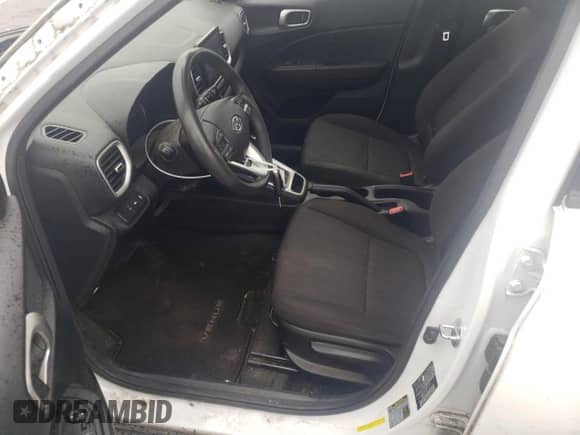 2022 Hyundai Venue SE с VIN KMHRB8A38NU147347, выставлен на аукционе Copart как лот 68917055 с пробегом 106 635 миль миль и Списание • Salvage title. История ставок и продаж доступна на DreamBid. Изображение 7.