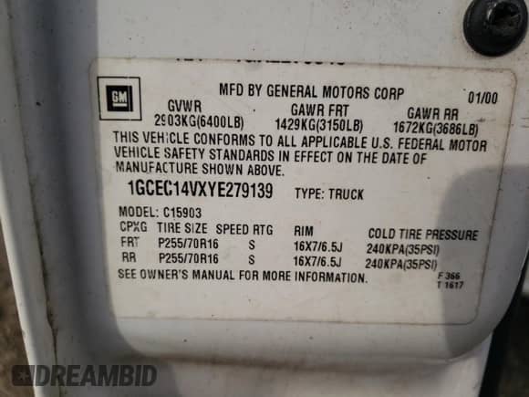 2000 Chevrolet Silverado 1500 with VIN 1GCEC14VXYE279139, listed as a Copart auction lot 54700255 with 296,765 mi miles and Salvage title. Bid and sale history available at DreamBid. Image 12.