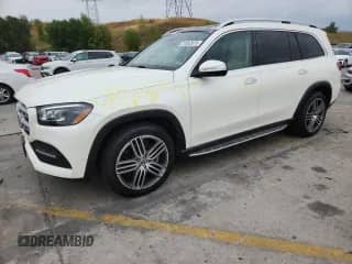 2023 Mercedes-Benz GLS 450 z VIN 4JGFF5KE3PA872381, wystawiony jako Copart lot #70482975 z przebiegiem 38 843 mil mil oraz Czysty tytuł • Clean title. Historia ofert i sprzedaży dostępna na DreamBid. Obrazek 1.