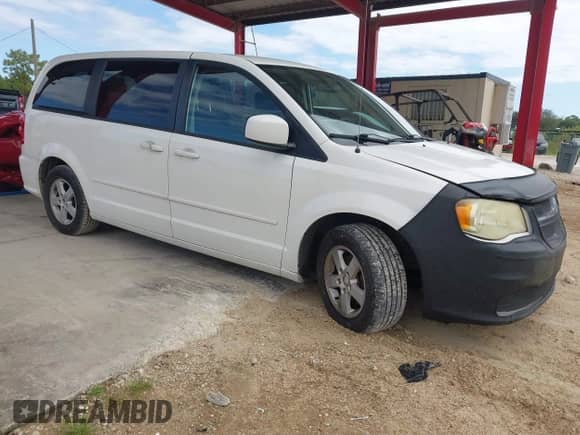 2013 Dodge Grand Caravan SXT z VIN 2C4RDGCG2DR536523, wystawiony jako IAAI lot #43582307 z przebiegiem 173 539 mil mil oraz . Historia ofert i sprzedaży dostępna na DreamBid. Obrazek 1.