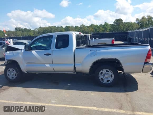 2006 Toyota Tacoma z VIN 5TETX22N16Z241135, wystawiony jako IAAI lot #43175819 z przebiegiem 360 065 mil mil oraz . Historia ofert i sprzedaży dostępna na DreamBid. Obrazek 15.