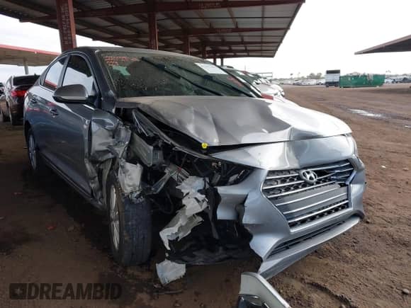 2021 Hyundai Accent SE с VIN 3KPC24A64ME151163, выставлен на аукционе IAAI как лот 41207309 с пробегом 23 230 миль миль и . История ставок и продаж доступна на DreamBid. Изображение 1.