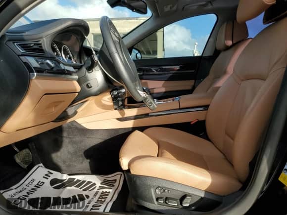 2011 BMW 7 Series 740i с VIN WBAKA4C59BC392351, выставлен на аукционе Copart как лот 84942304 с пробегом 76 874 миль миль и Списание • Salvage title. История ставок и продаж доступна на DreamBid. Изображение 7.