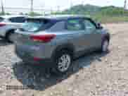 2021 Chevrolet TrailBlazer LS z VIN KL79MNSL6MB040025, wystawiony jako IAAI lot #42387635 z przebiegiem 103 313 mil mil oraz . Historia ofert i sprzedaży dostępna na DreamBid. Obrazek 4.