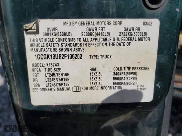 2002 Chevrolet Silverado 1500HD LT с VIN 1GCGK13U82F196203, выставлен на аукционе Copart как лот 48412945 с пробегом 308 132 миль миль и Списание • Salvage title. История ставок и продаж доступна на DreamBid. Изображение 14.