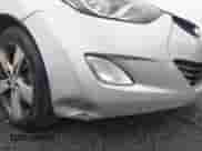 2013 Hyundai Elantra Limited z VIN 5NPDH4AE4DH280526, wystawiony jako IAAI lot #43245323 z przebiegiem 168 943 mil mil oraz . Historia ofert i sprzedaży dostępna na DreamBid. Obrazek 6.