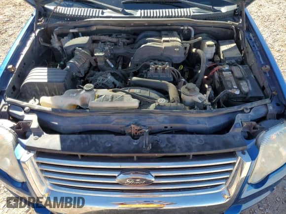 2010 Ford Explorer XLT z VIN 1FMEU7DE5AUA87893, wystawiony jako Copart lot #82632875 z przebiegiem 159 149 mil mil oraz Czysty tytuł • Clean title. Historia ofert i sprzedaży dostępna na DreamBid. Obrazek 12.