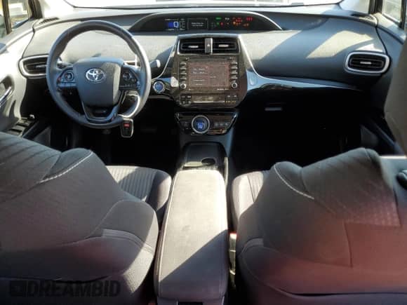 2020 Toyota Prius LE с VIN JTDKARFP5L3142104, выставлен на аукционе Copart как лот 71806605 с пробегом 100 878 миль миль и Списание • Salvage title. История ставок и продаж доступна на DreamBid. Изображение 8.