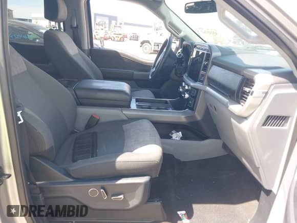 2021 Ford F-150 XL с VIN 1FTEW1CP5MFA09136, выставлен на аукционе IAAI как лот 43245762 с пробегом Не указан миль и . История ставок и продаж доступна на DreamBid. Изображение 5.