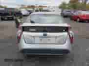 2017 Toyota Prius Two z VIN JTDKBRFU5H3550919, wystawiony jako IAAI lot #43525414 z przebiegiem 15 094 mil mil oraz . Historia ofert i sprzedaży dostępna na DreamBid. Obrazek 16.