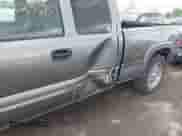 2006 Chevrolet Silverado 1500 LT3 с VIN 1GCEK19Z76Z178242, выставлен на аукционе IAAI как лот 42322595 с пробегом 279 612 миль миль и . История ставок и продаж доступна на DreamBid. Изображение 6.