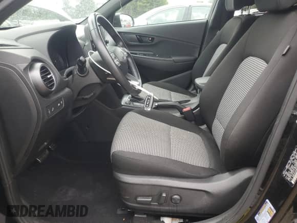2021 Hyundai Kona Night Edition с VIN KM8K6CA59MU697407, выставлен на аукционе Copart как лот 80734915 с пробегом 58 523 миль миль и Списание • Salvage title. История ставок и продаж доступна на DreamBid. Изображение 7.