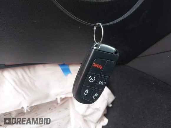 2023 Chrysler 300 S с VIN 2C3CCABG7PH624327, выставлен на аукционе IAAI как лот 42720805 с пробегом 50 797 миль миль и . История ставок и продаж доступна на DreamBid. Изображение 11.