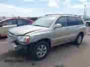 2005 Toyota Highlander с VIN JTEEP21A750115220, выставлен на аукционе IAAI как лот 43138924 с пробегом 199 464 миль миль и . История ставок и продаж доступна на DreamBid. Изображение 18.