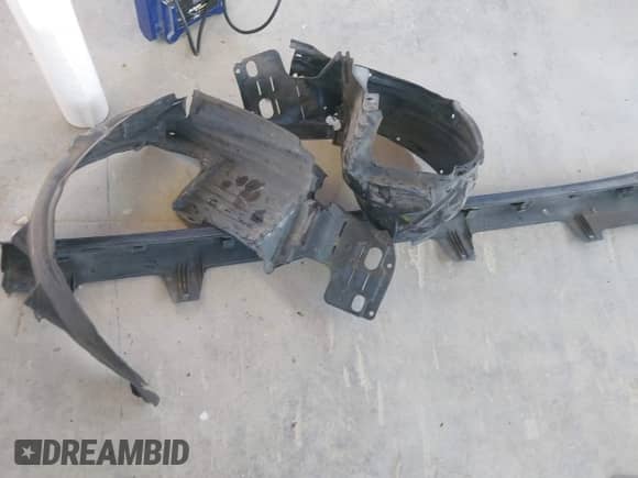 2002 Honda Accord VP with VIN 1HGCF86642A087776, listed as a IAAI auction lot 41704773 with 297,701 mi miles and . Bid and sale history available at DreamBid. Image 12.