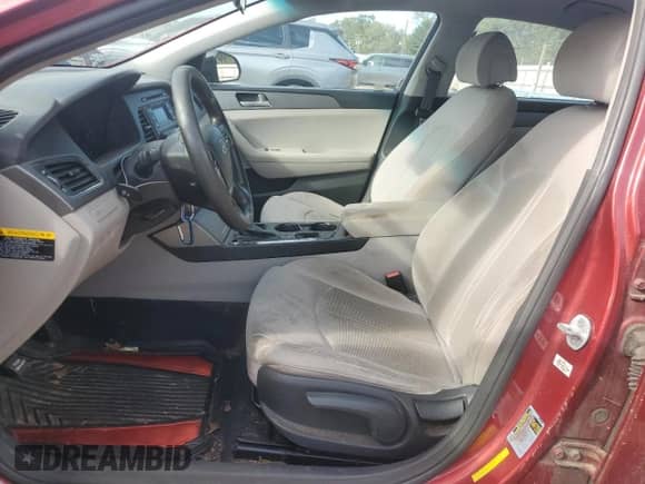 2015 Hyundai Sonata SE with VIN 5NPE24AFXFH124489, listed as a Copart auction lot 85370805 with 215,054 mi miles and Clean title. Bid and sale history available at DreamBid. Image 7.