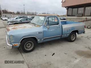 1988 Dodge D/W 100 with VIN 1B7FD04X1JS635451, listed as a Copart auction lot 77610474 with 74,691 mi miles and Non repairable. Bid and sale history available at DreamBid. Image 1.