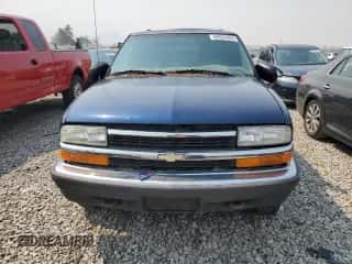 2001 Chevrolet Blazer LT с VIN 1GNDT13W61K226300, выставлен на аукционе Copart как лот 69534994 с пробегом Не указан миль и Чистый • Clean title. История ставок и продаж доступна на DreamBid. Изображение 5.