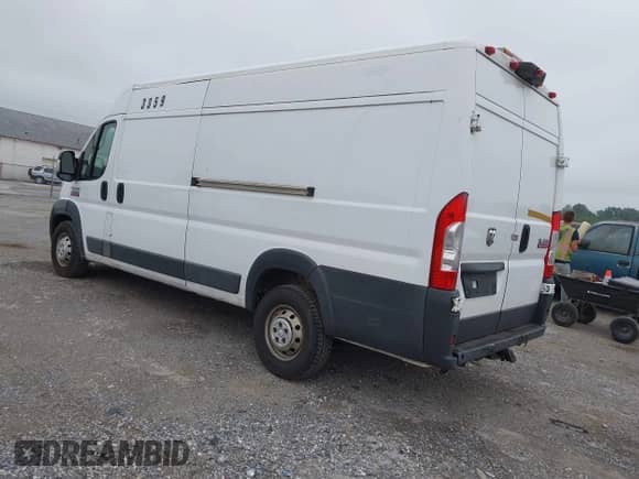 2018 Ram ProMaster Cargo с VIN 3C6URVJG9JE158739, выставлен на аукционе IAAI как лот 42594890 с пробегом 604 343 миль миль и . История ставок и продаж доступна на DreamBid. Изображение 3.