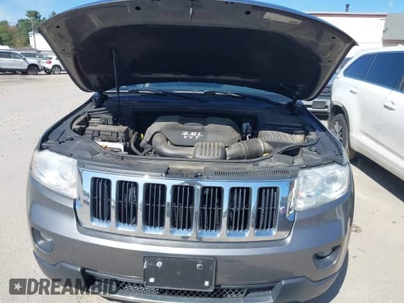 2012 Jeep Grand Cherokee Limited с VIN 1C4RJFBGXCC324030, выставлен на аукционе IAAI как лот 43258481 с пробегом 213 689 миль миль и . История ставок и продаж доступна на DreamBid. Изображение 10.