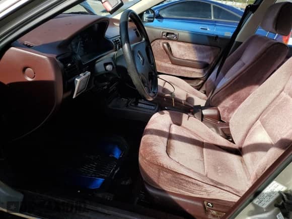 1991 Honda Accord LX z VIN JHMCB765XMC099044, wystawiony jako Copart lot #42520935 z przebiegiem 165 870 mil mil oraz Szkoda całkowita • Salvage title. Historia ofert i sprzedaży dostępna na DreamBid. Obrazek 7.