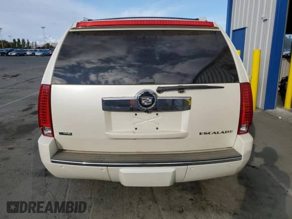 2009 Cadillac Escalade with VIN 1GYFK23279R222454, listed as a Copart auction lot 71914165 with 128,555 mi miles and Salvage title. Bid and sale history available at DreamBid. Image 6.