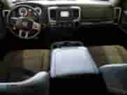 2021 Ram 1500 SLT z VIN 1C6RR7GT7MS551307, wystawiony jako Copart lot #73537744 z przebiegiem 65 766 mil mil oraz Czysty tytuł • Clean title. Historia ofert i sprzedaży dostępna na DreamBid. Obrazek 8.