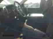 2009 Chevrolet Silverado 1500 LT z VIN 3GCEK23M99G138283, wystawiony jako Copart lot #84550385 z przebiegiem 383 702 mil mil oraz Szkoda całkowita • Salvage title. Historia ofert i sprzedaży dostępna na DreamBid. Obrazek 7.