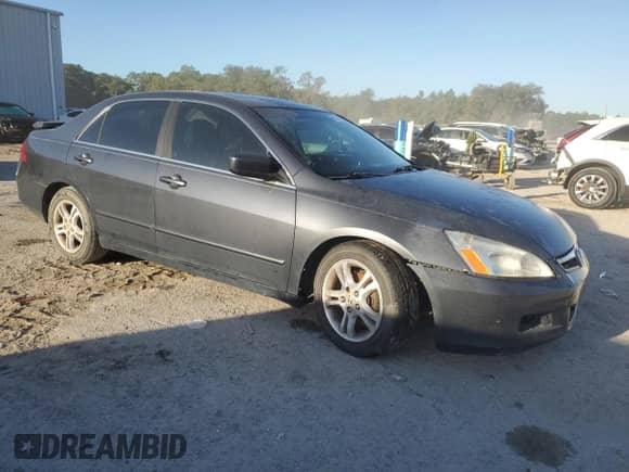 2007 Honda Accord EX-L with VIN 1HGCM56887A076020, listed as a Copart auction lot 86771095 with 180,842 mi miles and Salvage title. Bid and sale history available at DreamBid. Image 4.