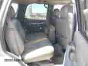 2005 Chevrolet Tahoe LT с VIN 1GNEC13T85R205097, выставлен на аукционе IAAI как лот 42896546 с пробегом 267 121 миль миль и . История ставок и продаж доступна на DreamBid. Изображение 8.