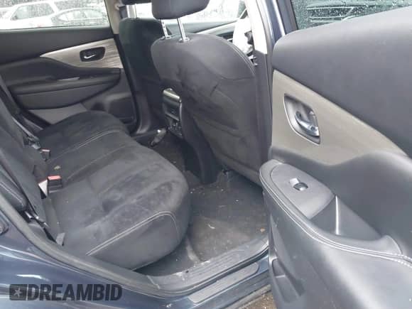 2018 Nissan Murano SV с VIN 5N1AZ2MH8JN143476, выставлен на аукционе IAAI как лот 41240441 с пробегом 63 673 миль миль и . История ставок и продаж доступна на DreamBid. Изображение 8.