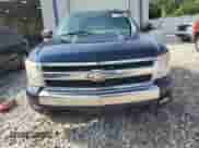 2007 Chevrolet Silverado 1500 2LT z VIN 2GCEC19J771620938, wystawiony jako Copart lot #64983225 z przebiegiem 181 077 mil mil oraz Czysty tytuł • Clean title. Historia ofert i sprzedaży dostępna na DreamBid. Obrazek 5.