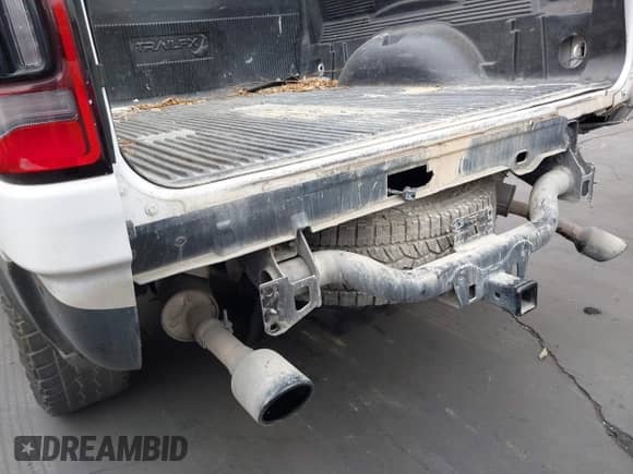 2020 Ram 1500 Rebel with VIN 1C6SRFET1LN281180, listed as a IAAI auction lot 42444524 with 176,192 mi miles and . Bid and sale history available at DreamBid. Image 6.